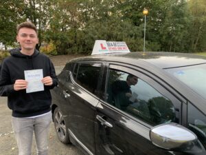 M&M driving lessons in electric cars